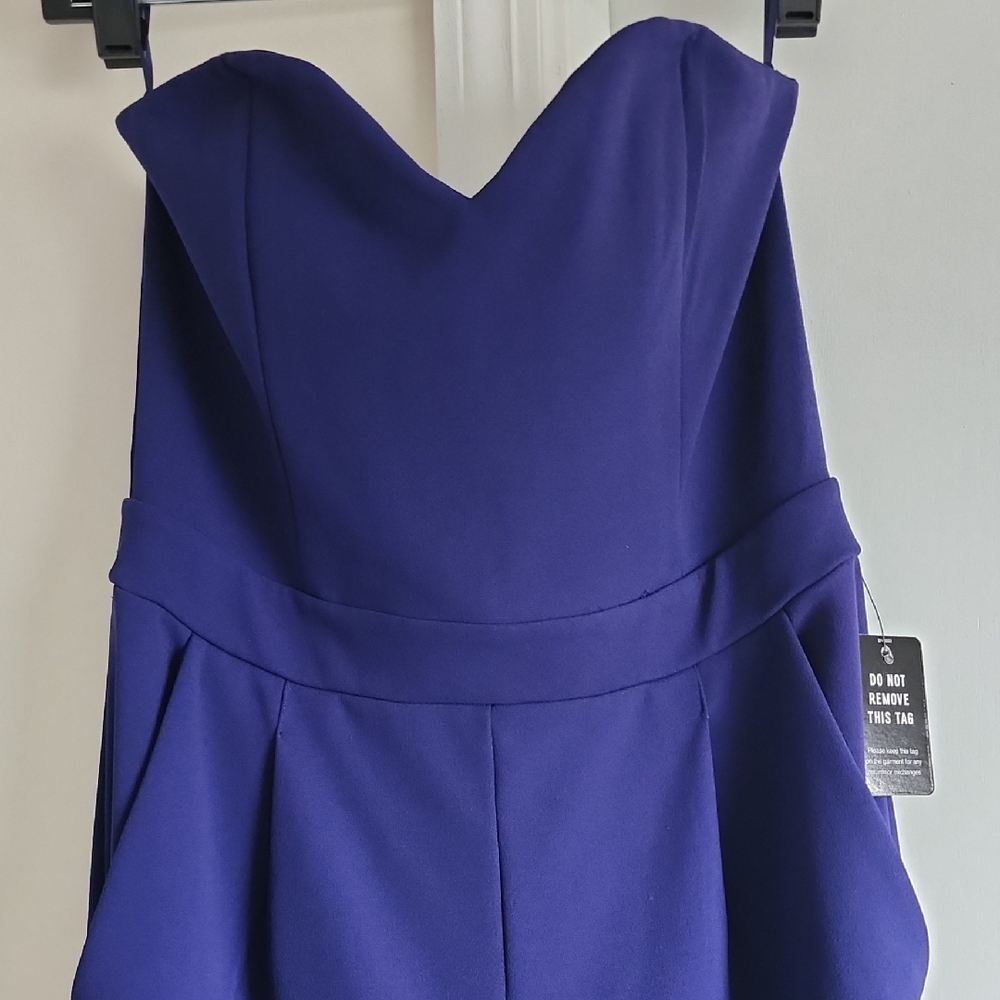 Express Strapless  in Deep Blue